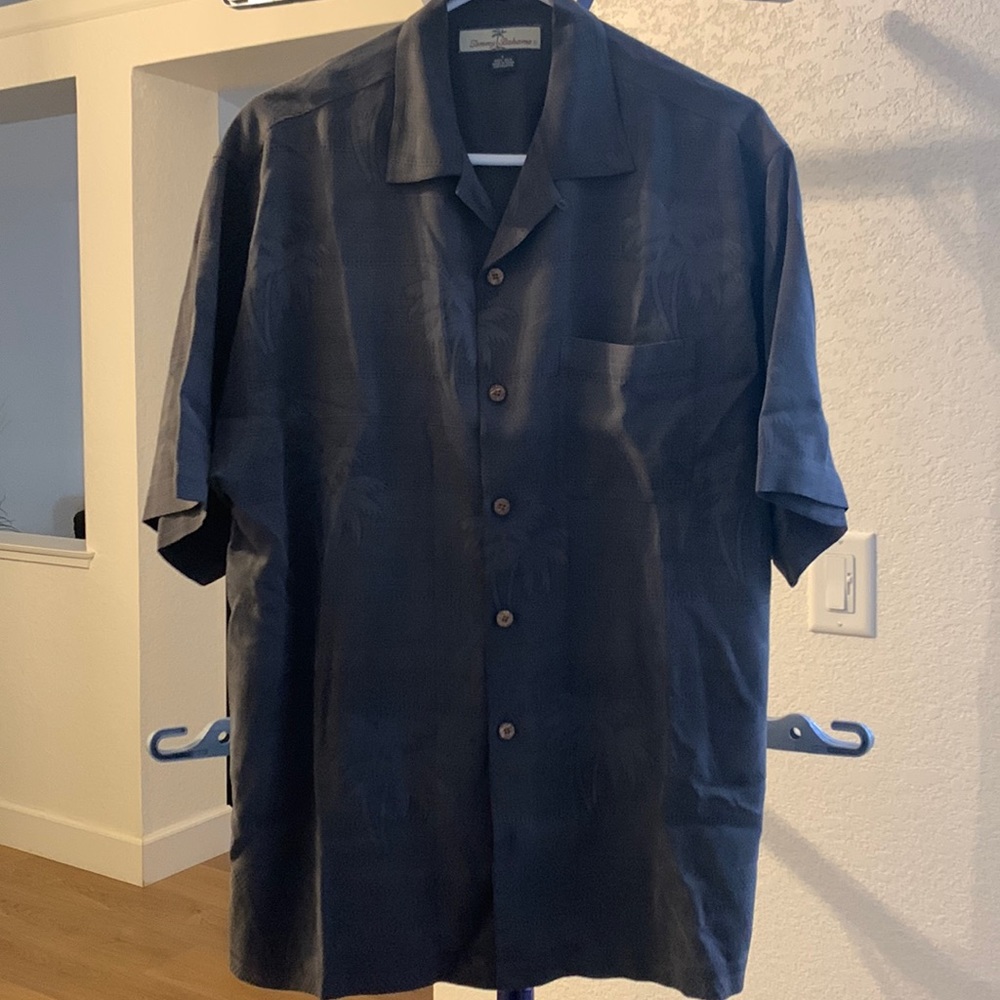 Tommy Bahama Men’s short sleeve shirt